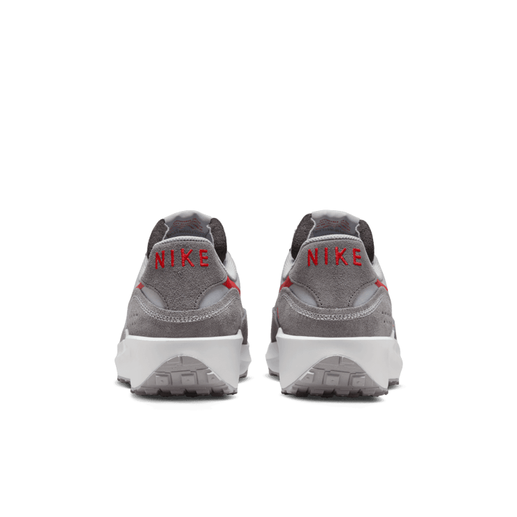 Nike Waffle Nav Angle 3