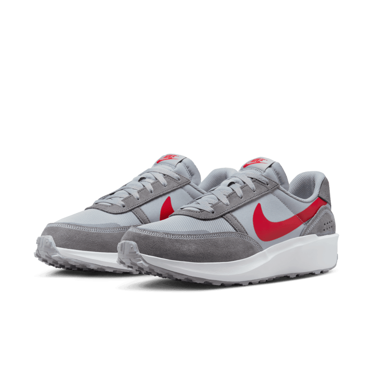 Nike Waffle Nav Angle 2