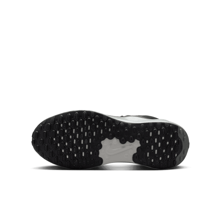 Nike Revolution 7 SE (GS) Angle 0