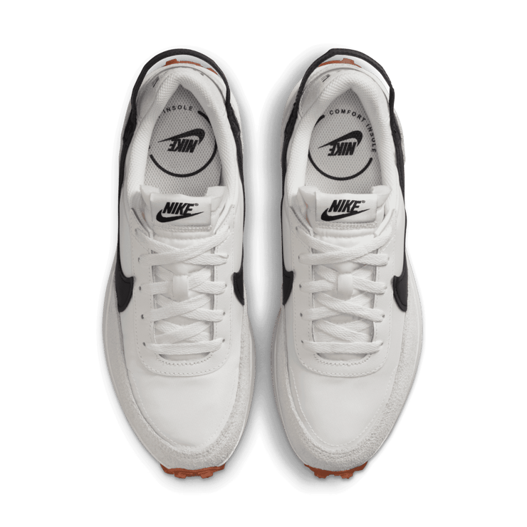Nike Waffle Debut Angle 1