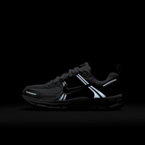 Nike Vomero 5 (GS) Angle 8
