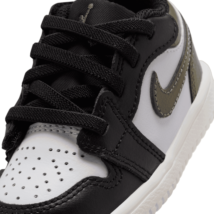 Jordan 1 Low Alt (TD) Angle 4