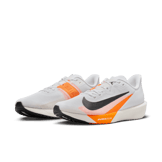 Nike Rival Fly 4 Road Angle 1