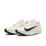 Nike Rival Fly 4 Road Angle 2