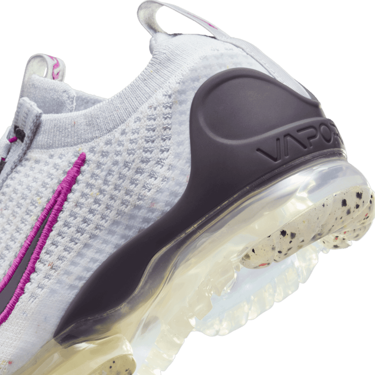 Nike Air VaporMax 2021 FK (GS) Angle 3