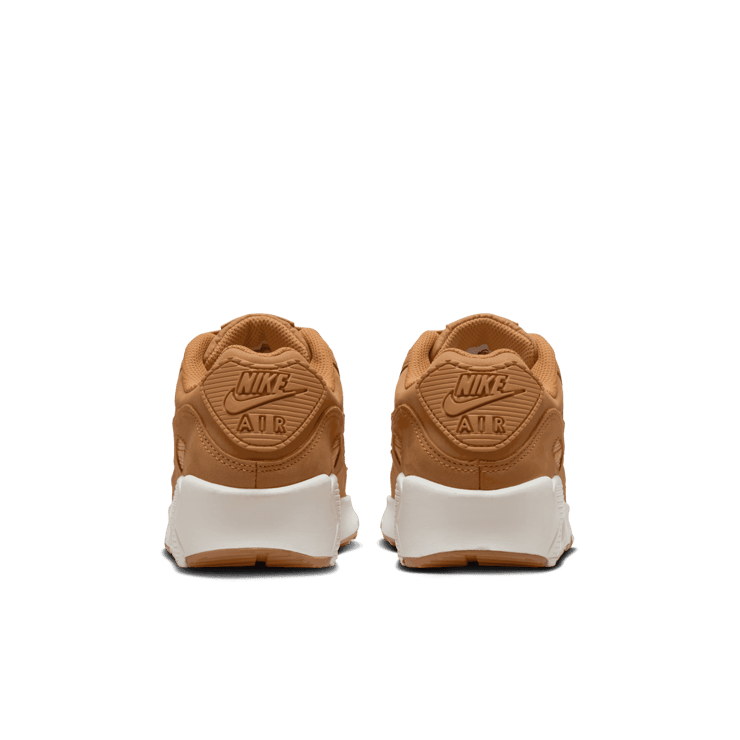 Nike Air Max 90 (GS) Angle 1