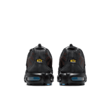 Nike Air Max Plus Utility Angle 1