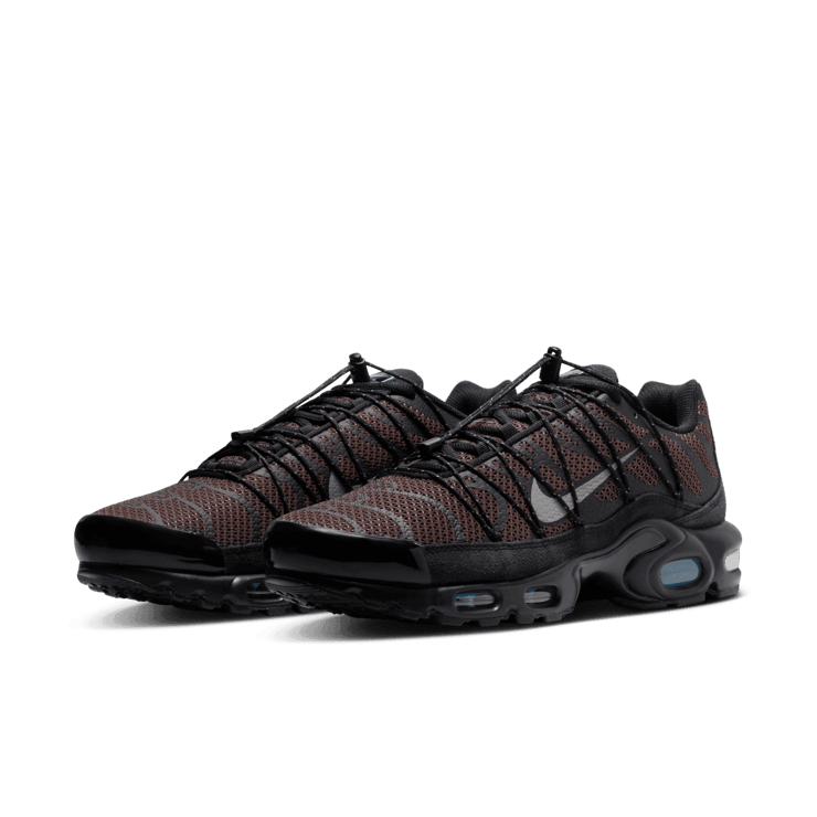 Nike Air Max Plus Utility Angle 0