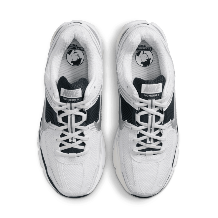Nike Zoom Vomero 5 Angle 1