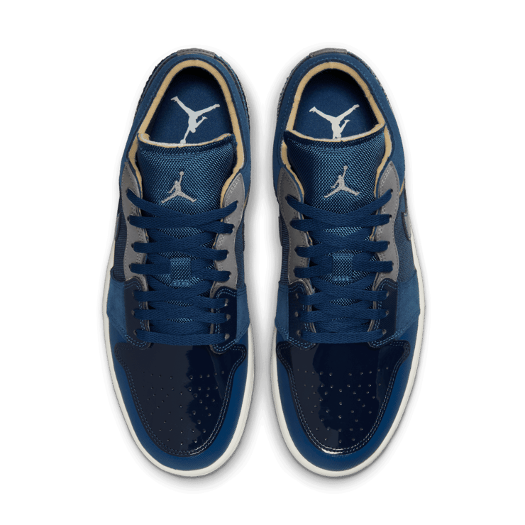 Air Jordan 1 Low SE Craft Obsidian Angle 1