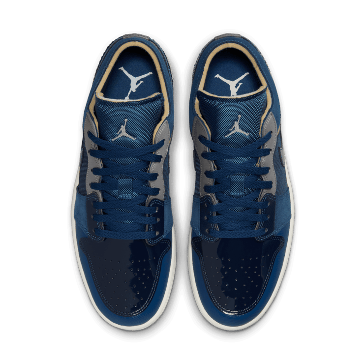 Air Jordan 1 Low SE Craft Obsidian Angle 1