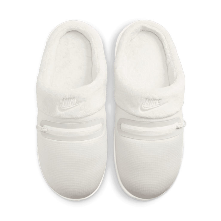 Nike Burrow Slippers Angle 1