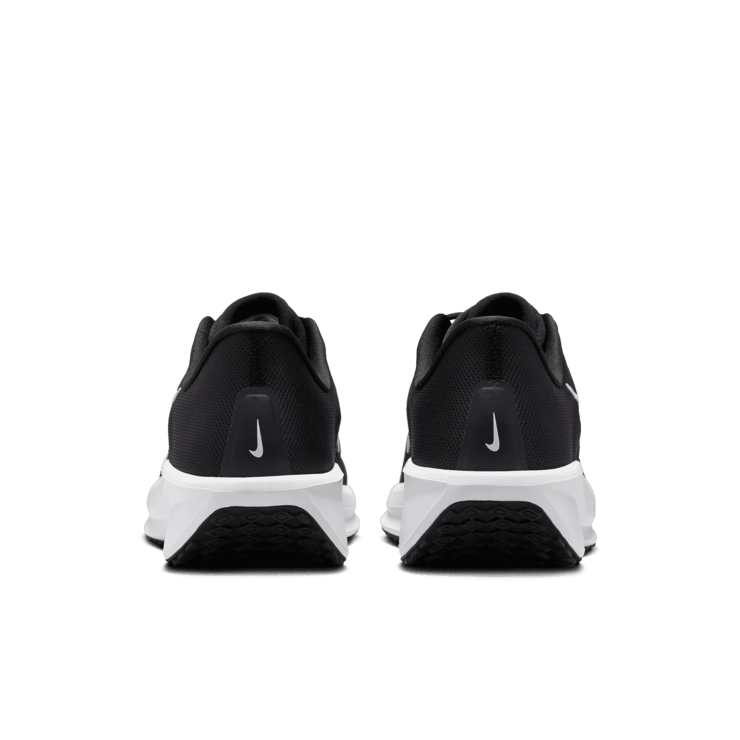 Nike Quest 6 Road Angle 3