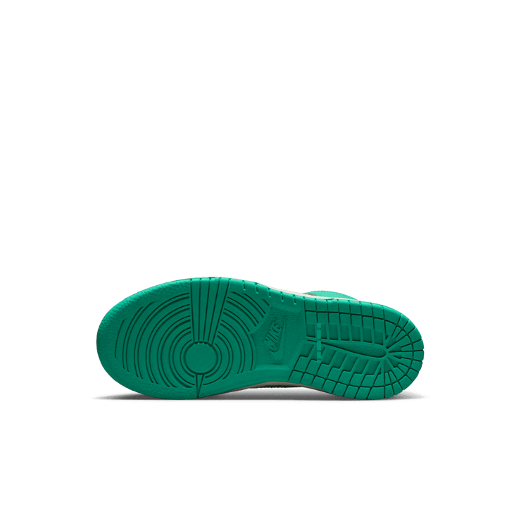 Nike Dunk High Phantom Stadium Green (PS) Angle 0