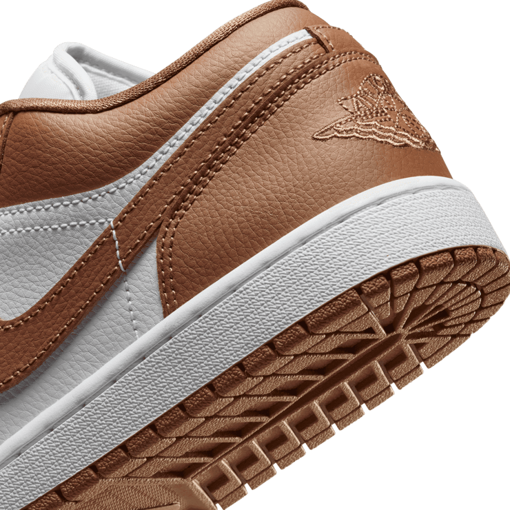 Air Jordan 1 Low 'Archaeo Brown' (W) Angle 5