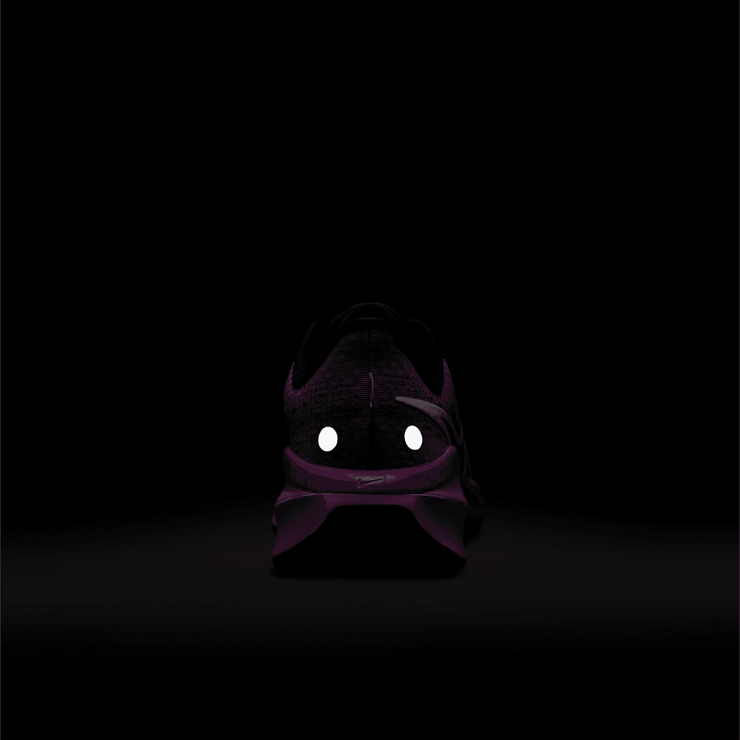 Nike Vomero 17 Road Angle 7