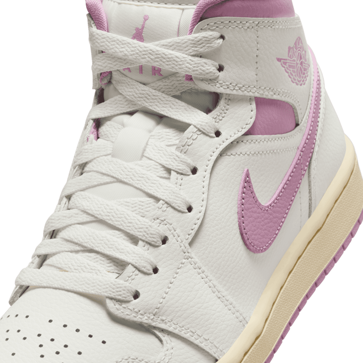 Air Jordan 1 Mid 'Strawberries & Cream' (W) Angle 4