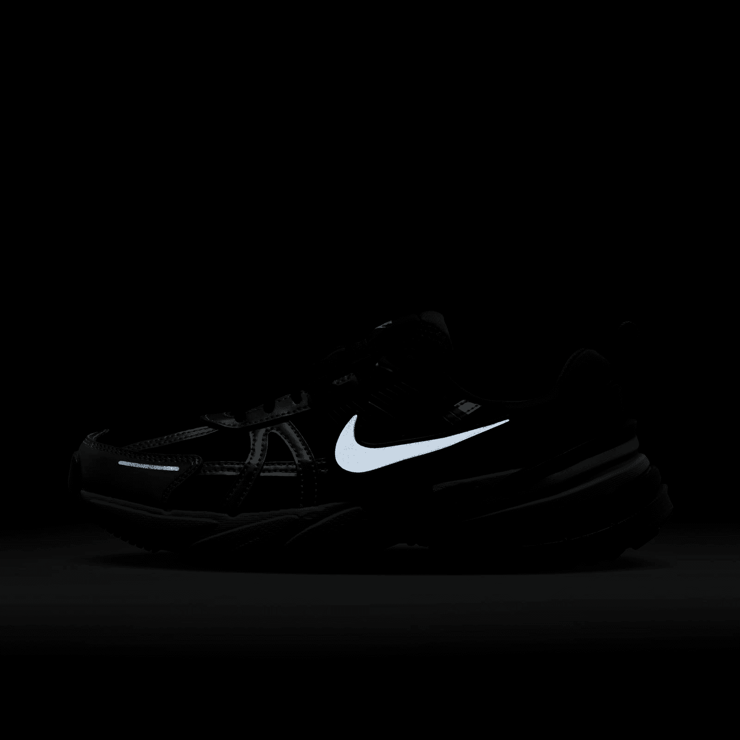 Nike V2K Run Angle 6