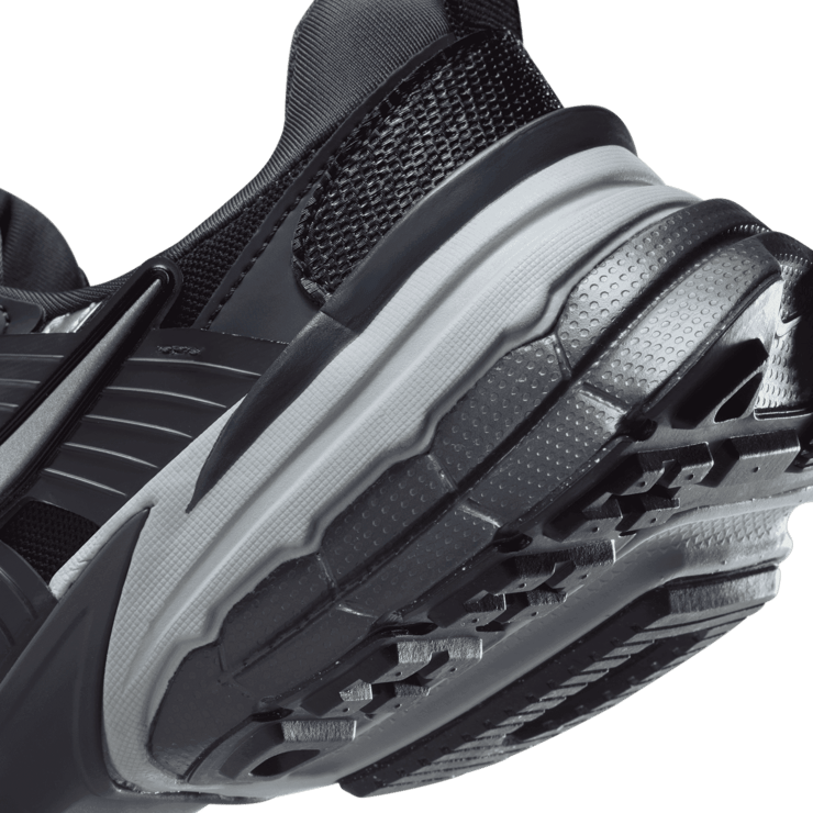 Nike V2K Run Angle 5