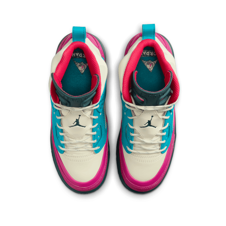 Jordan Spizike (GS) Angle 1