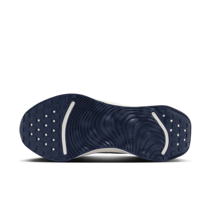 Nike Motiva Walking Angle 0