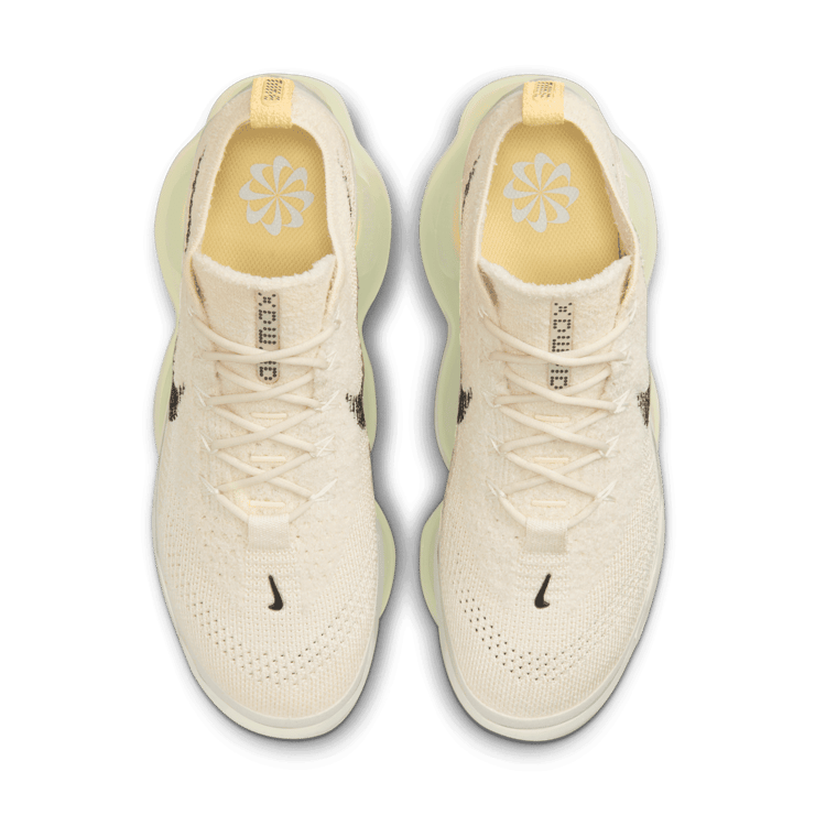 Nike Air Max Scorpion Lemon Wash (W) Angle 1