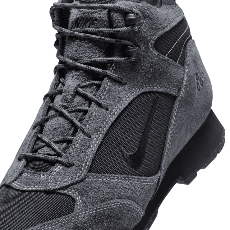 Nike ACG Torre Mid Waterproof Angle 4
