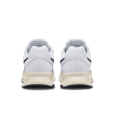 Nike Run Swift 3 Road Angle 3