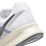 Nike Run Swift 3 Road Angle 5