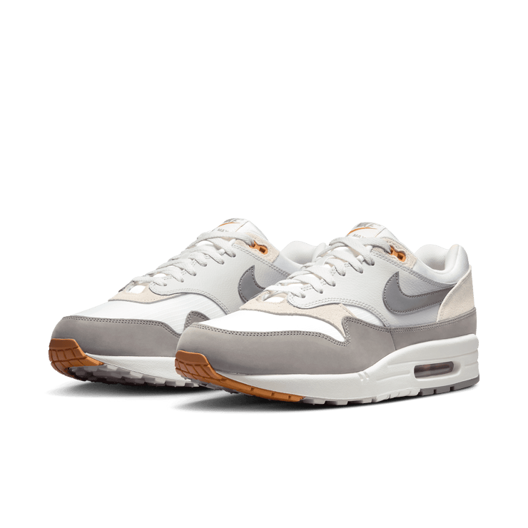 Nike Air Max 1 Light Iron Ore Angle 2