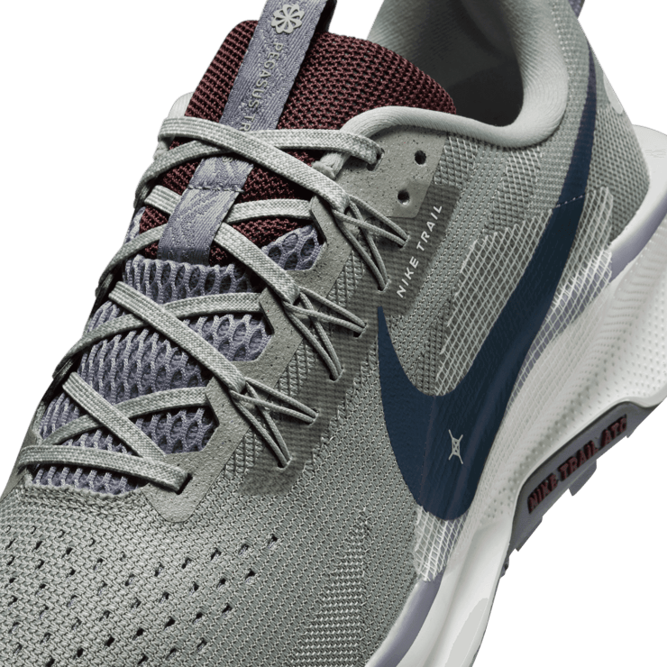 Nike Pegasus Trail 5 Trail Angle 4