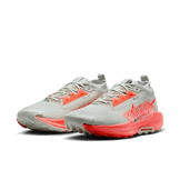 Nike Pegasus Trail 5 GORE-TEX Waterproof Trail Angle 2