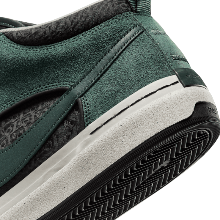 Nike SB React Leo Skate DX4361-302 Raffles Where to Buy