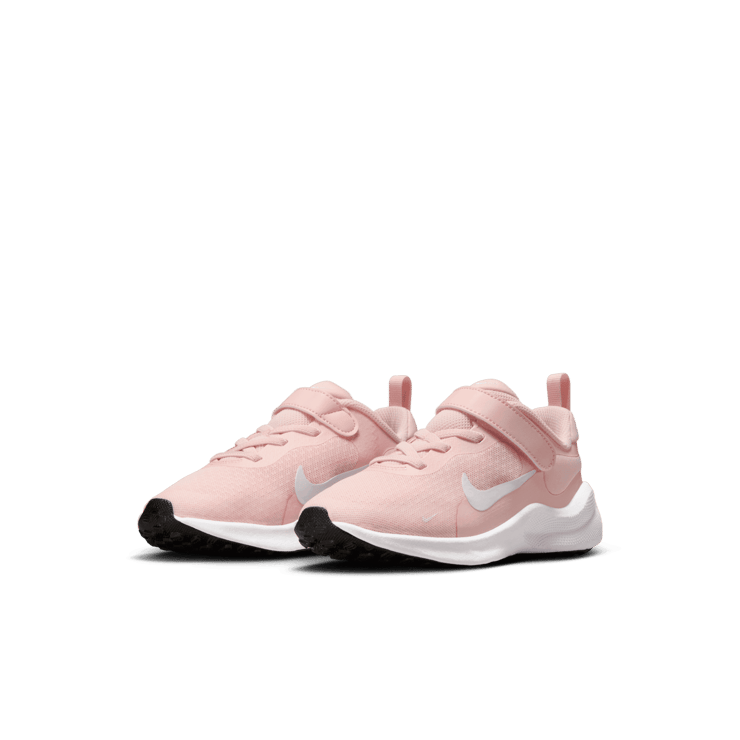 Nike Revolution 7 (PS) Angle 2