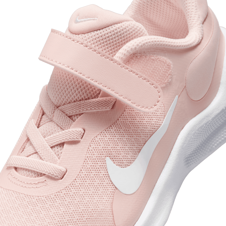 Nike Revolution 7 (PS) Angle 4