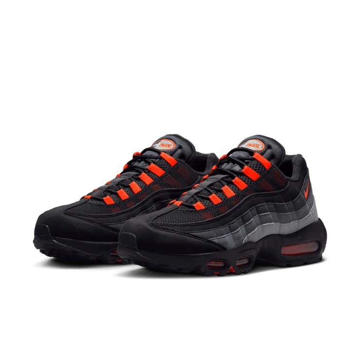 Nike Air Max 95 Black Hyper Crimson Angle 2