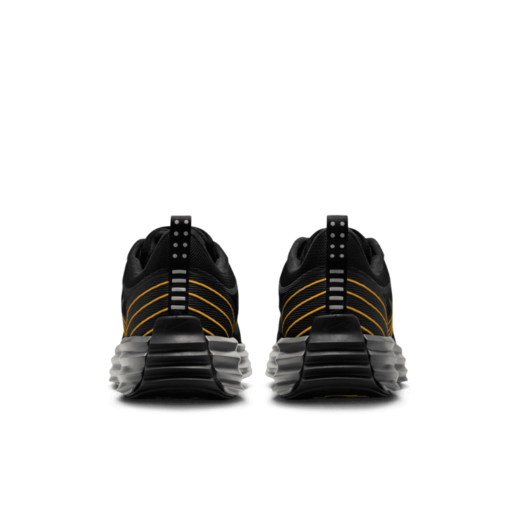 Nike Lunar Roam Angle 3