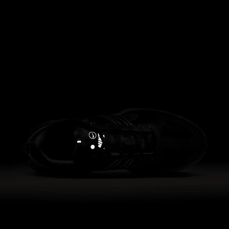 Nike Lunar Roam Angle 6