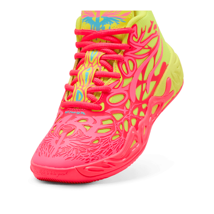 Puma MB.04 Love (GS) Angle 2