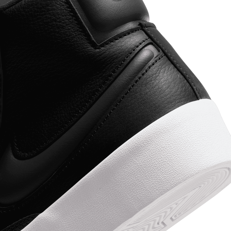 Nike Blazer Mid Victory Angle 5