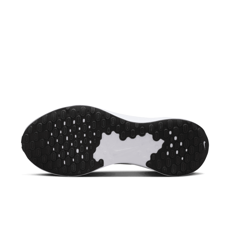 Nike Revolution 7 Road Angle 0