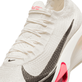 Nike Alphafly 3 Road Racing Angle 4