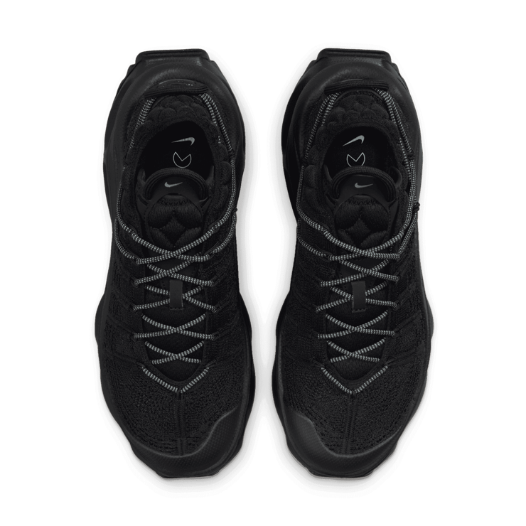 Nike Air Max Flyknit Venture Angle 1