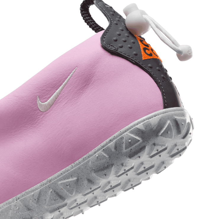 Nike ACG Moc Premium Angle 5