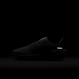 Nike Pegasus 41 Road (GS) Angle 9