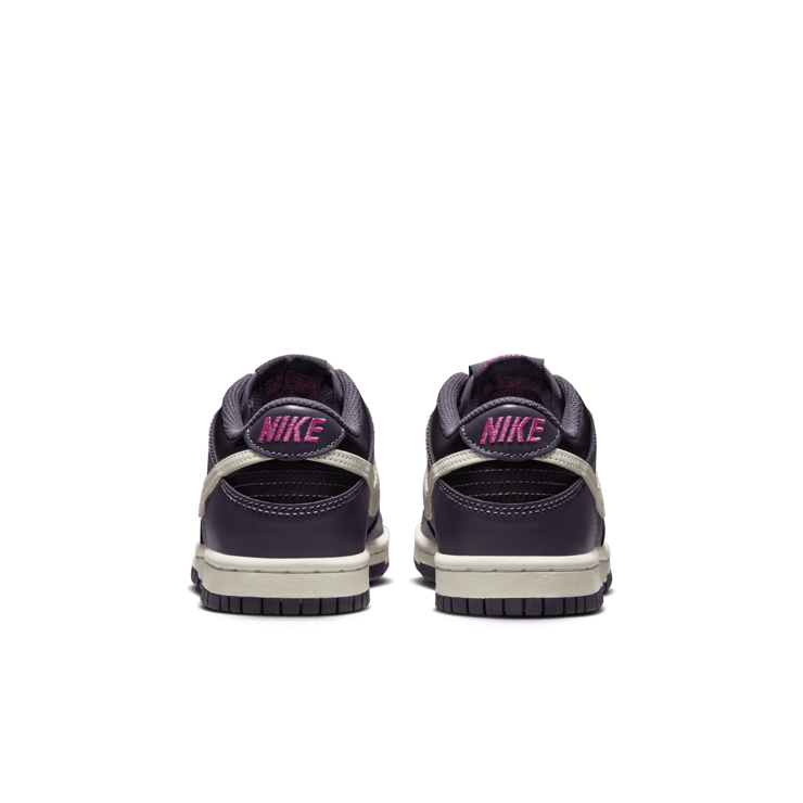 Nike Dunk Low (GS) Angle 3