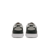 Nike Dunk Low (GS) Angle 3