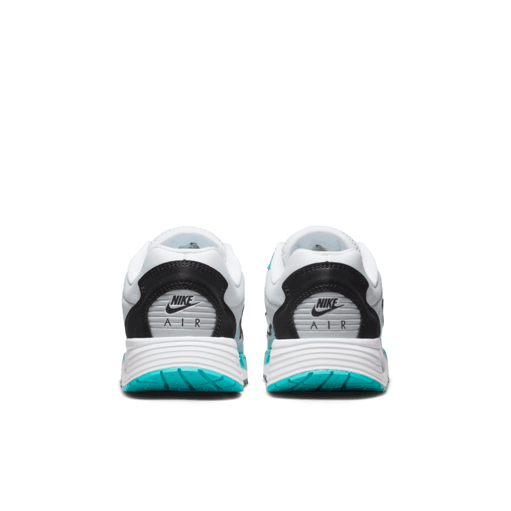 Nike Air Max Solo (GS) Angle 3