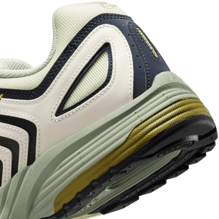 Nike Air Pegasus 2005 Angle 5