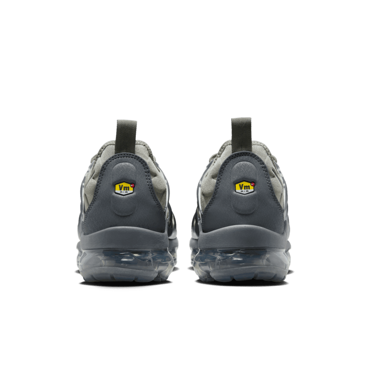 Nike Air VaporMax Plus Angle 3